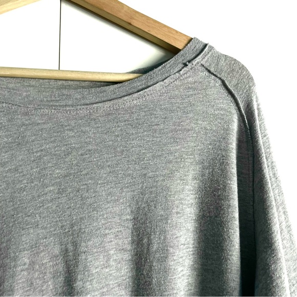 Free People We The Free The Arden Tee in Heather Gray Size S EUC - Picture 9 of 16
